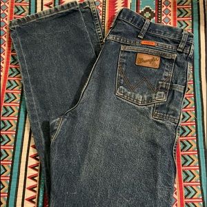 Men’s Wrangler Relaxed Fit FR Jeans 35x36